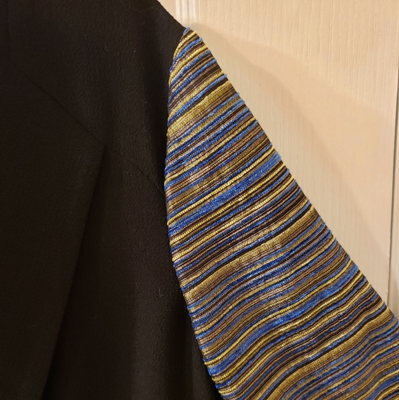 BCBG Blazer - Picture 3 of 3